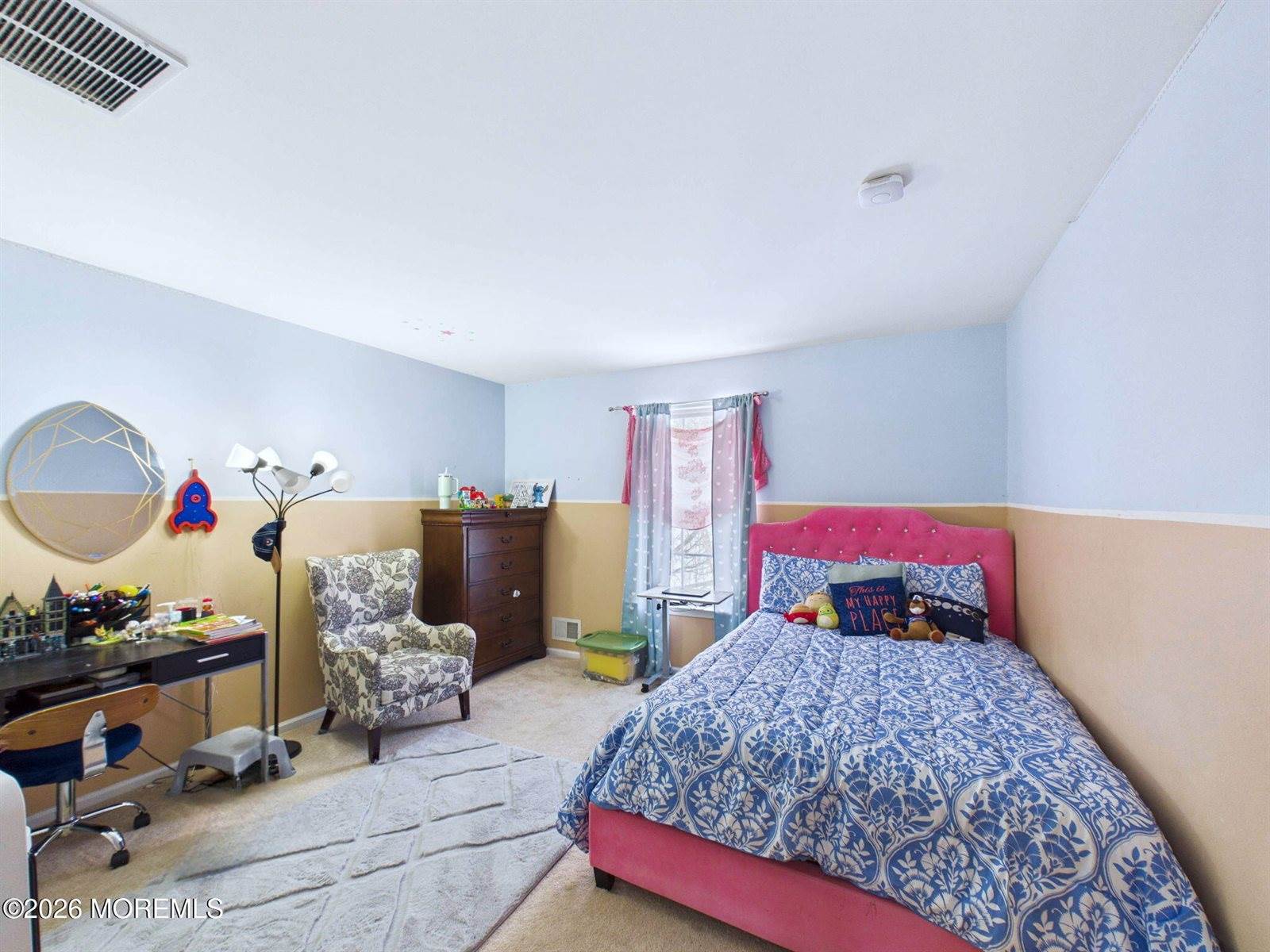 13 Skurka Court, Sayreville, NJ 08872