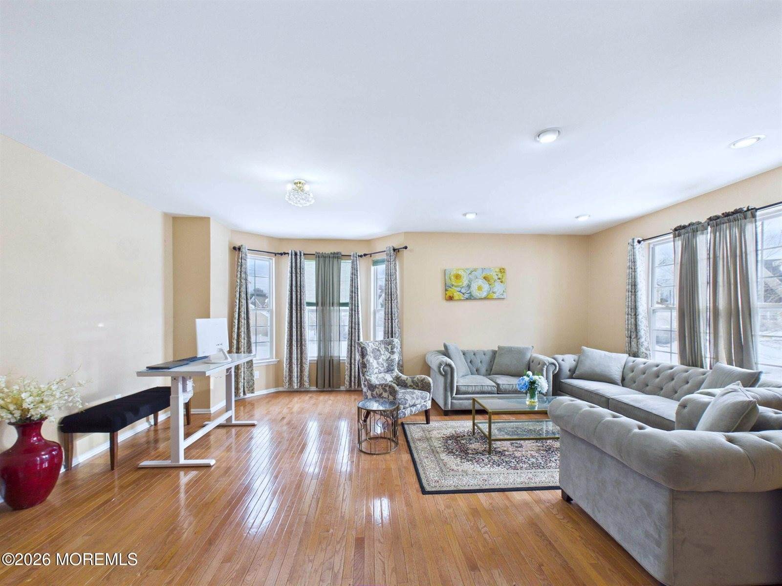 13 Skurka Court, Sayreville, NJ 08872