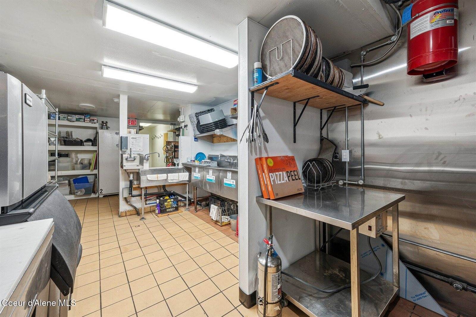 6242 West Maine St, Spirit Lake, ID 83869