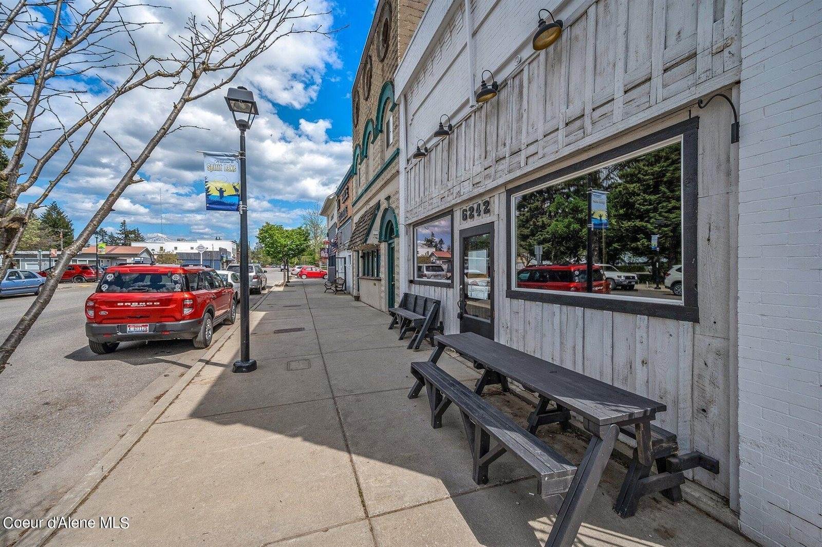 6242 West Maine St, Spirit Lake, ID 83869