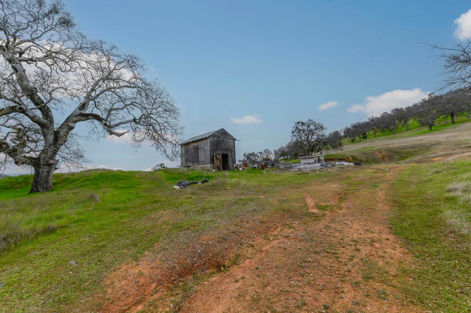 6074 Chaparojas Street, Angels Camp, CA 95222