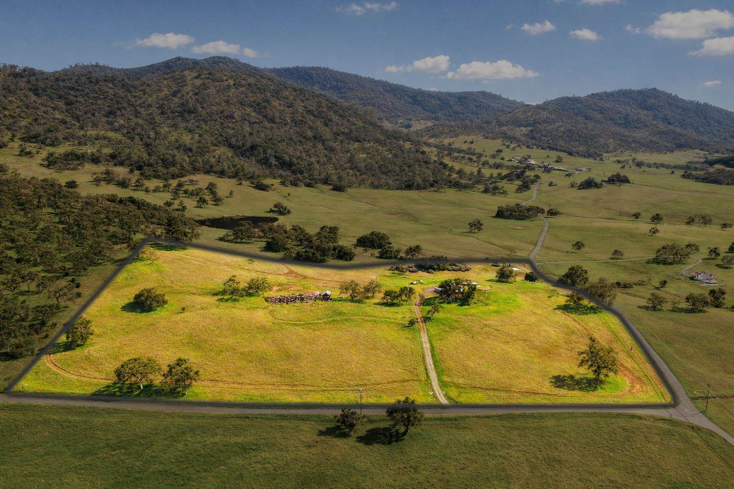 6074 Chaparojas Street, Angels Camp, CA 95222