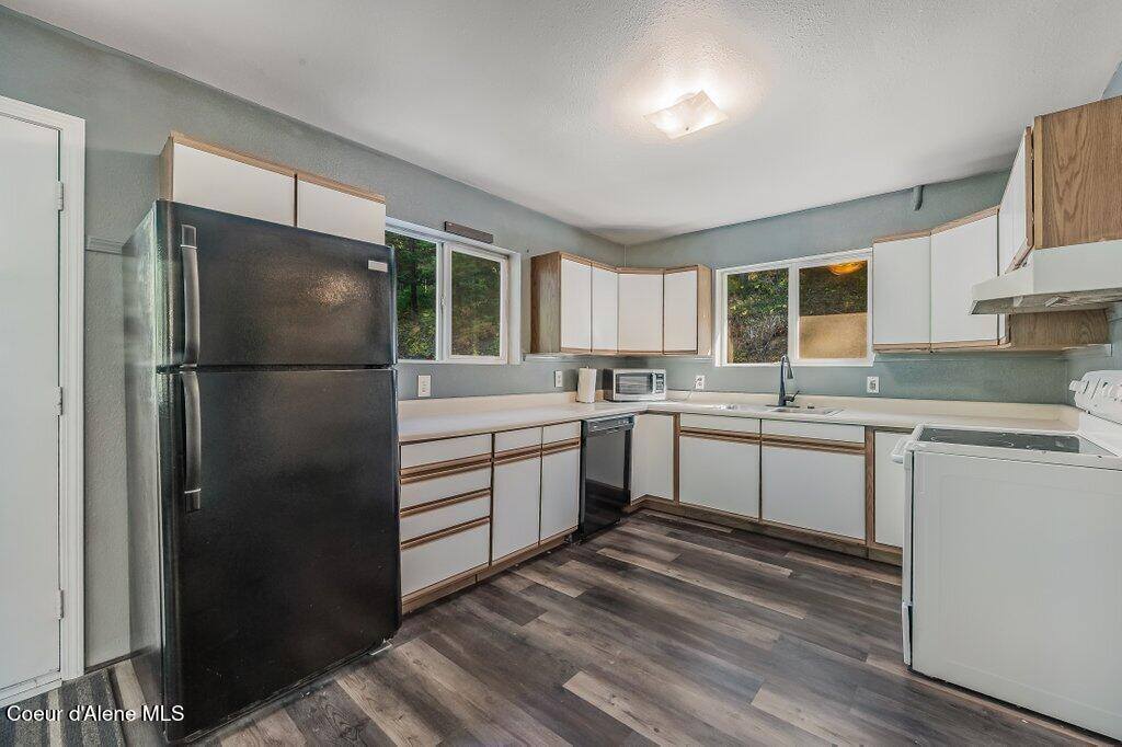 94 Lochsa Ln, Kingston, ID 83839