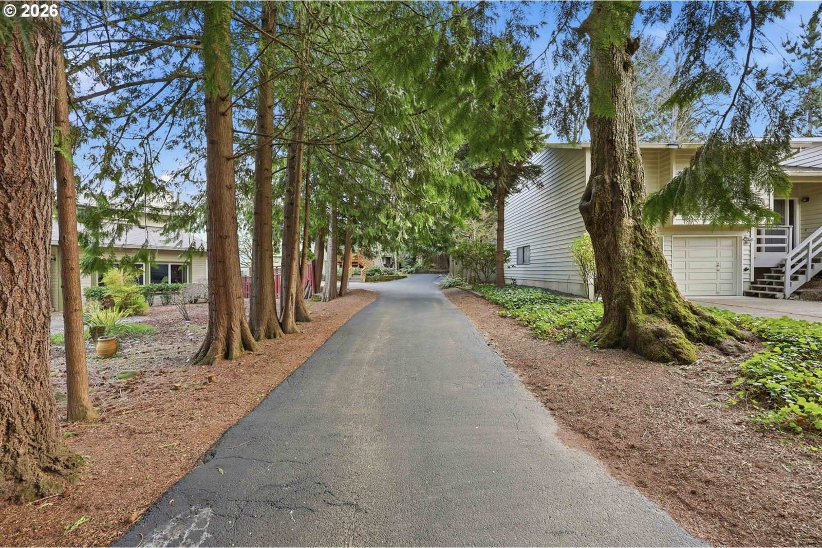 16553 NE Fargo Cir, Portland, OR 97230