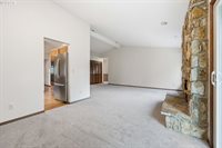 16553 NE Fargo Cir, Portland, OR 97230