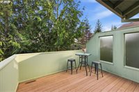 16553 NE Fargo Cir, Portland, OR 97230