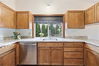 16553 NE Fargo Cir, Portland, OR 97230