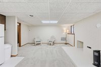 16553 NE Fargo Cir, Portland, OR 97230