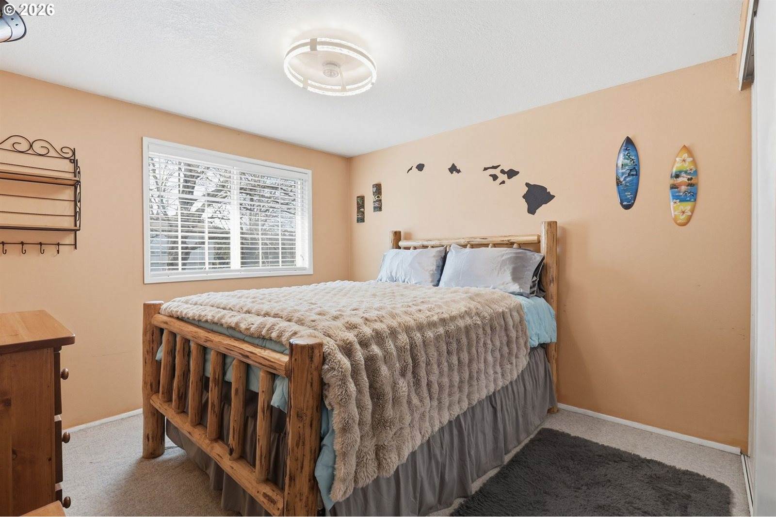 3820 SE Stott Cir, Troutdale, OR 97060