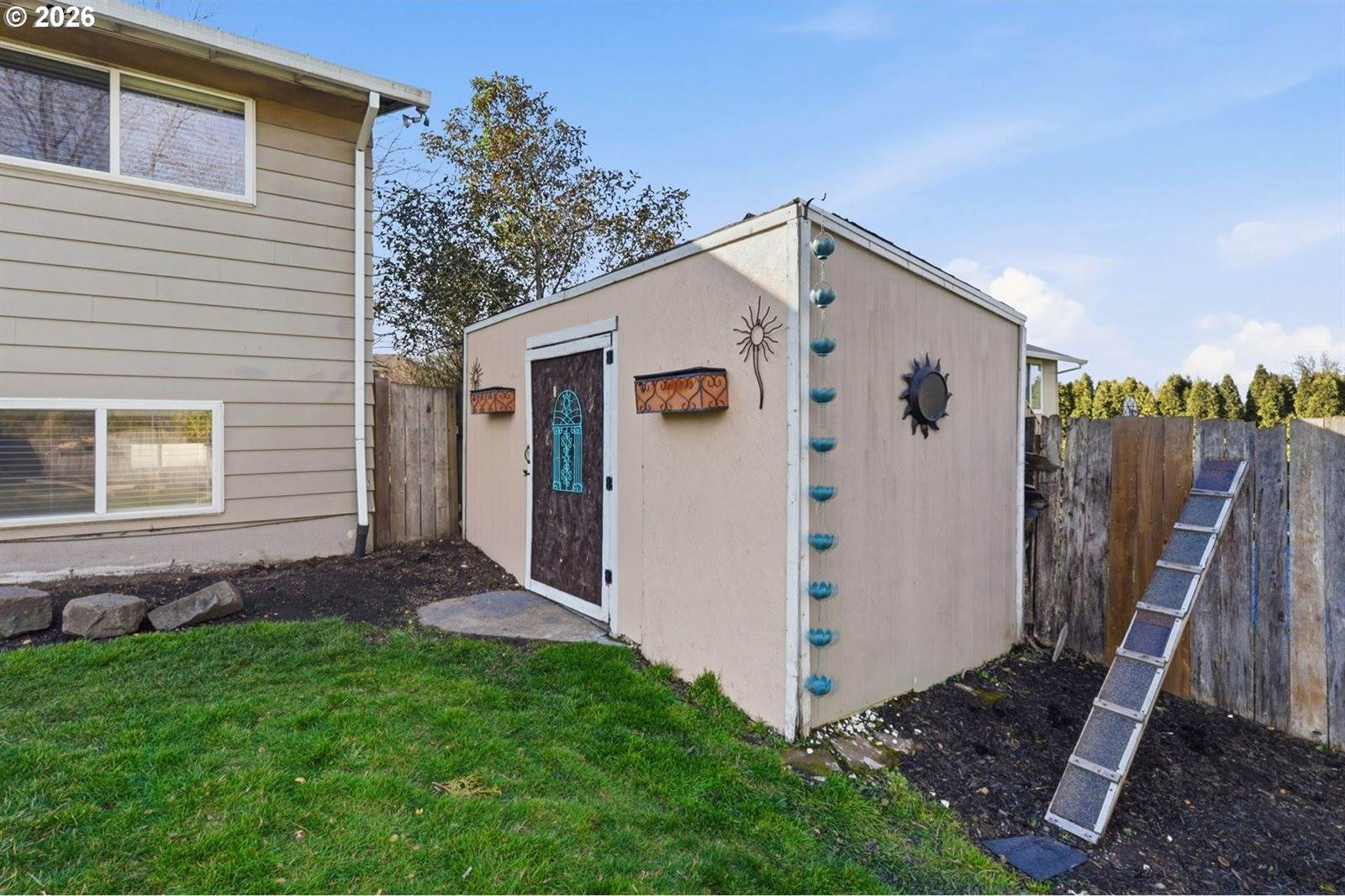 3820 SE Stott Cir, Troutdale, OR 97060