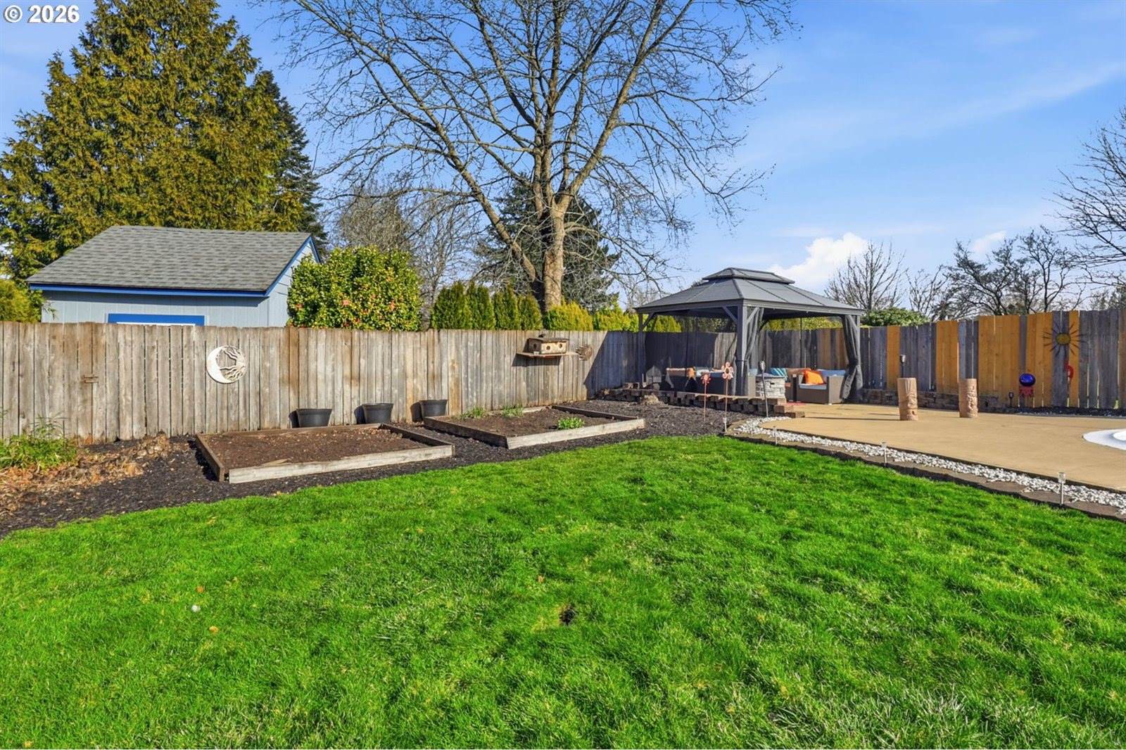 3820 SE Stott Cir, Troutdale, OR 97060