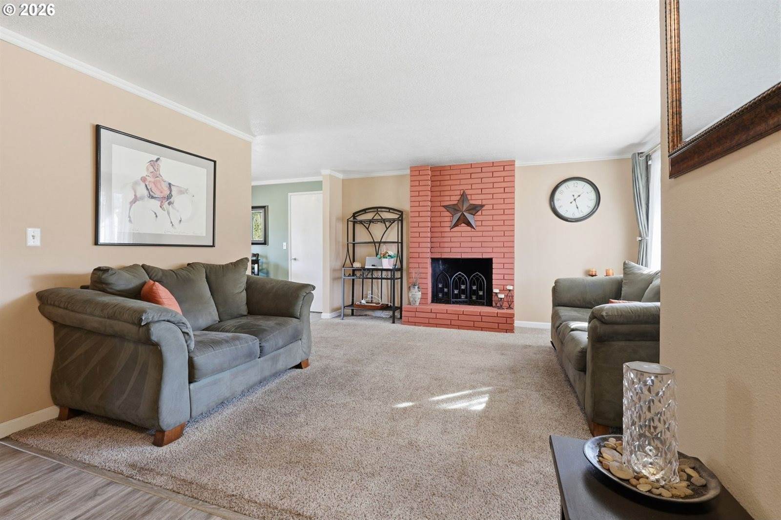 3820 SE Stott Cir, Troutdale, OR 97060