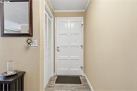 3820 SE Stott Cir, Troutdale, OR 97060