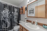 7530 West Meadow Lark Ln, Rathdrum, ID 83858