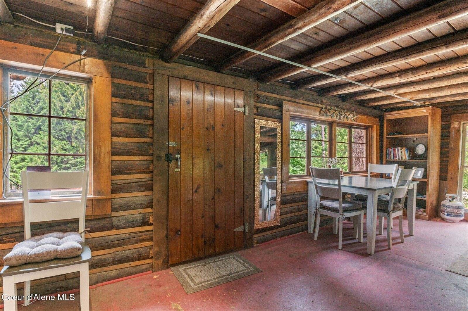 2955 Cabin Ridge Rd, Spirit Lake, ID 83869