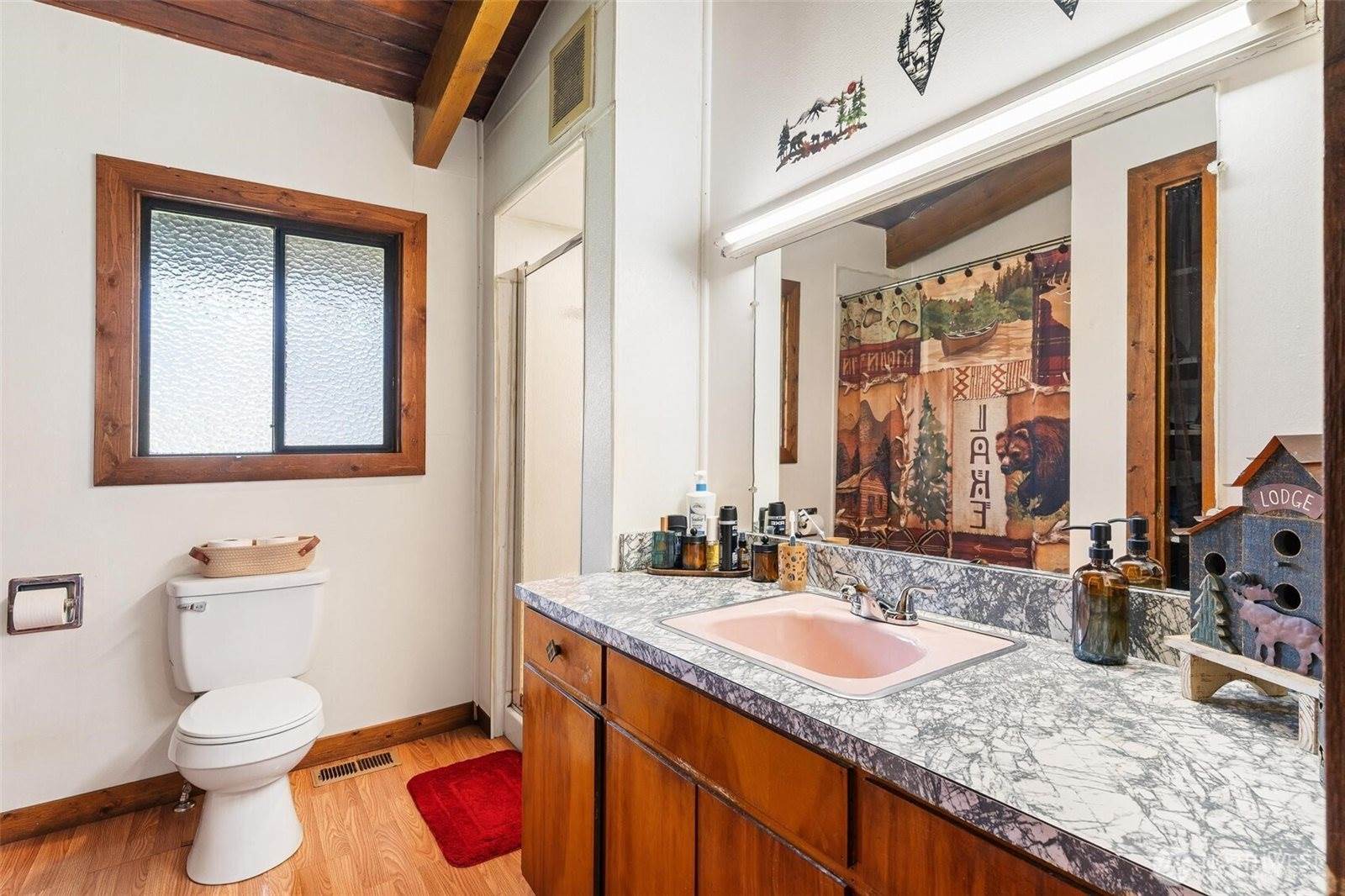 58161 State Route 20, Rockport, WA 98283