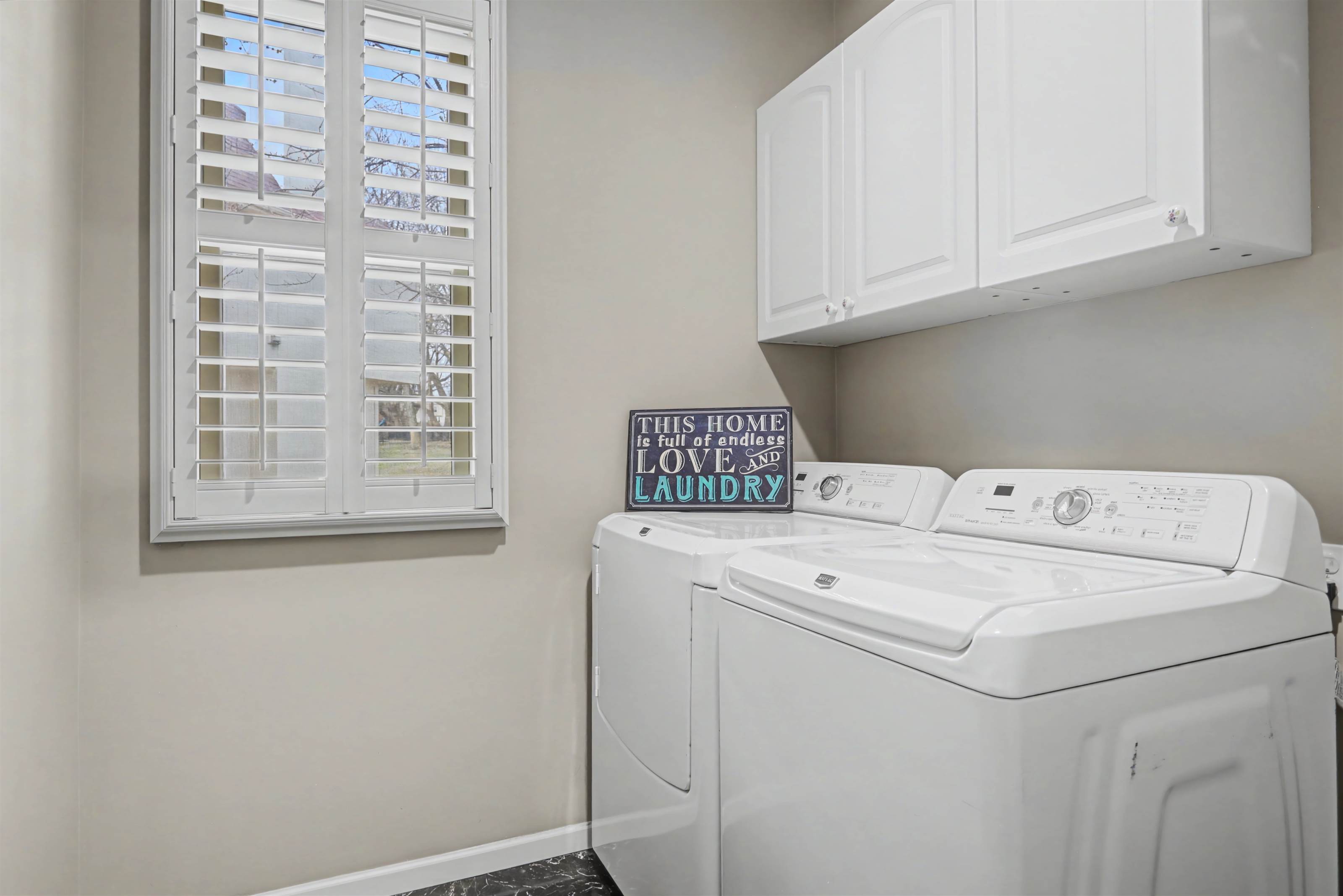 13821 Long Street, Overland Park, KS 66221