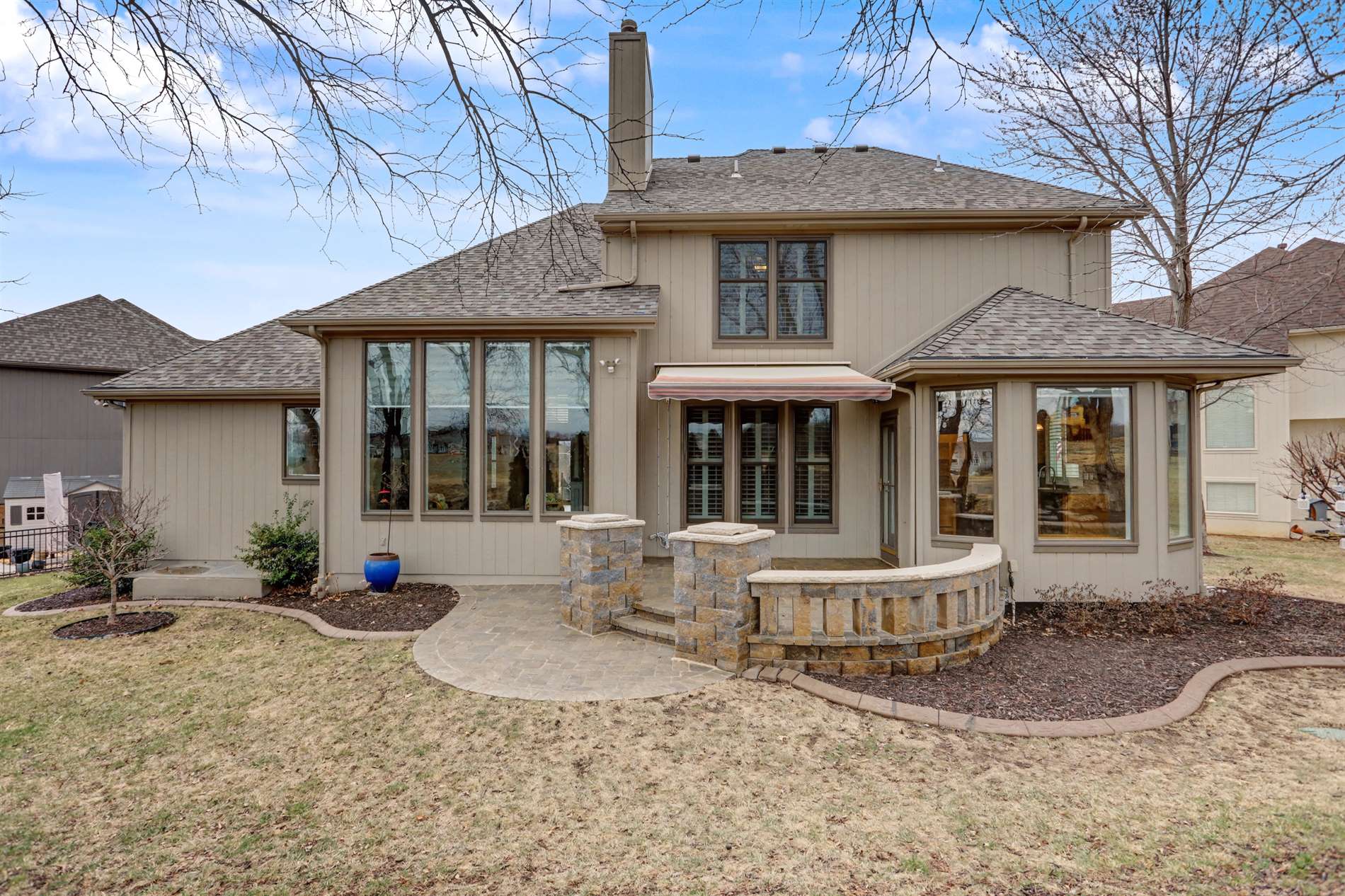 13821 Long Street, Overland Park, KS 66221