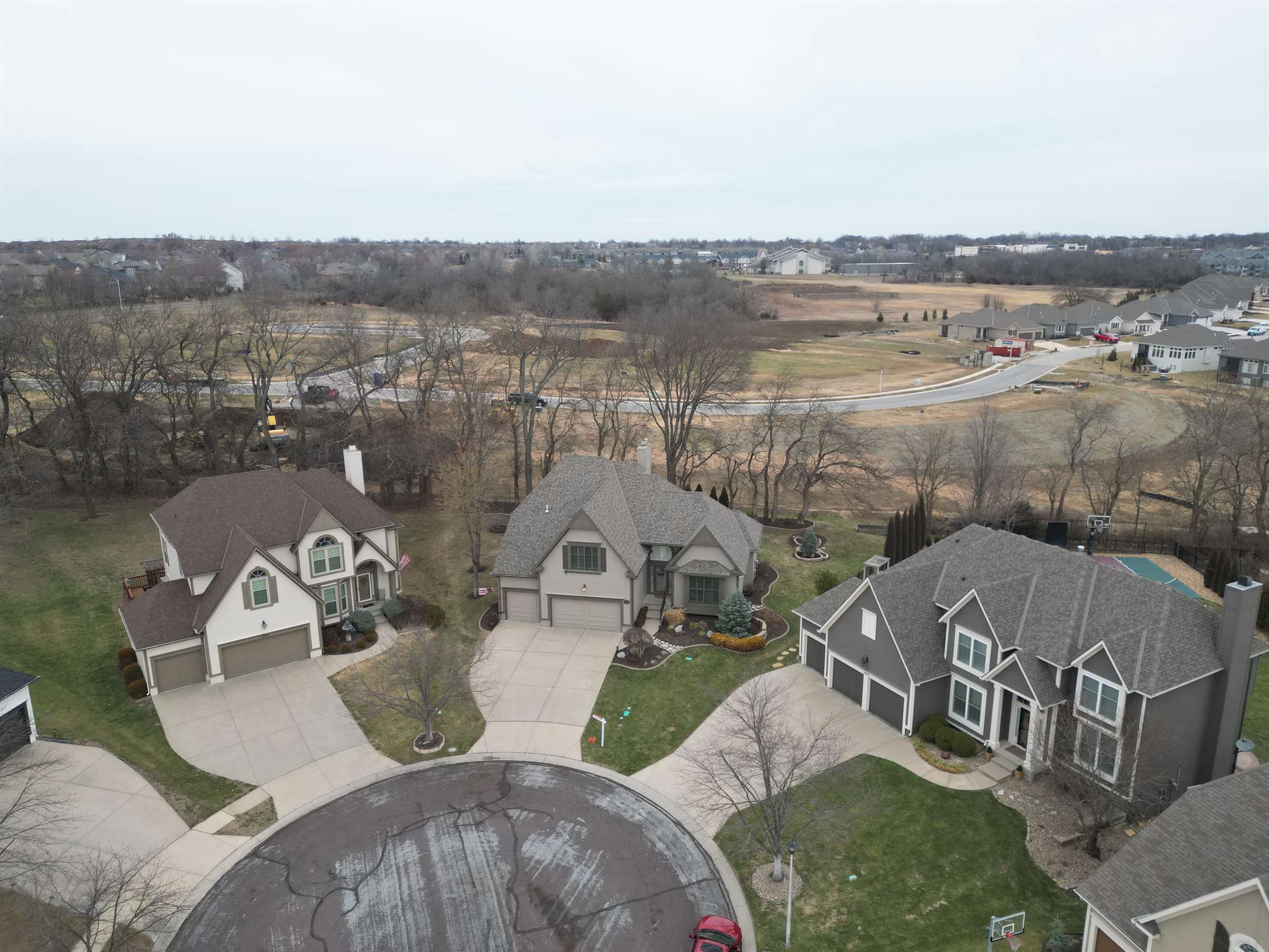 13821 Long Street, Overland Park, KS 66221