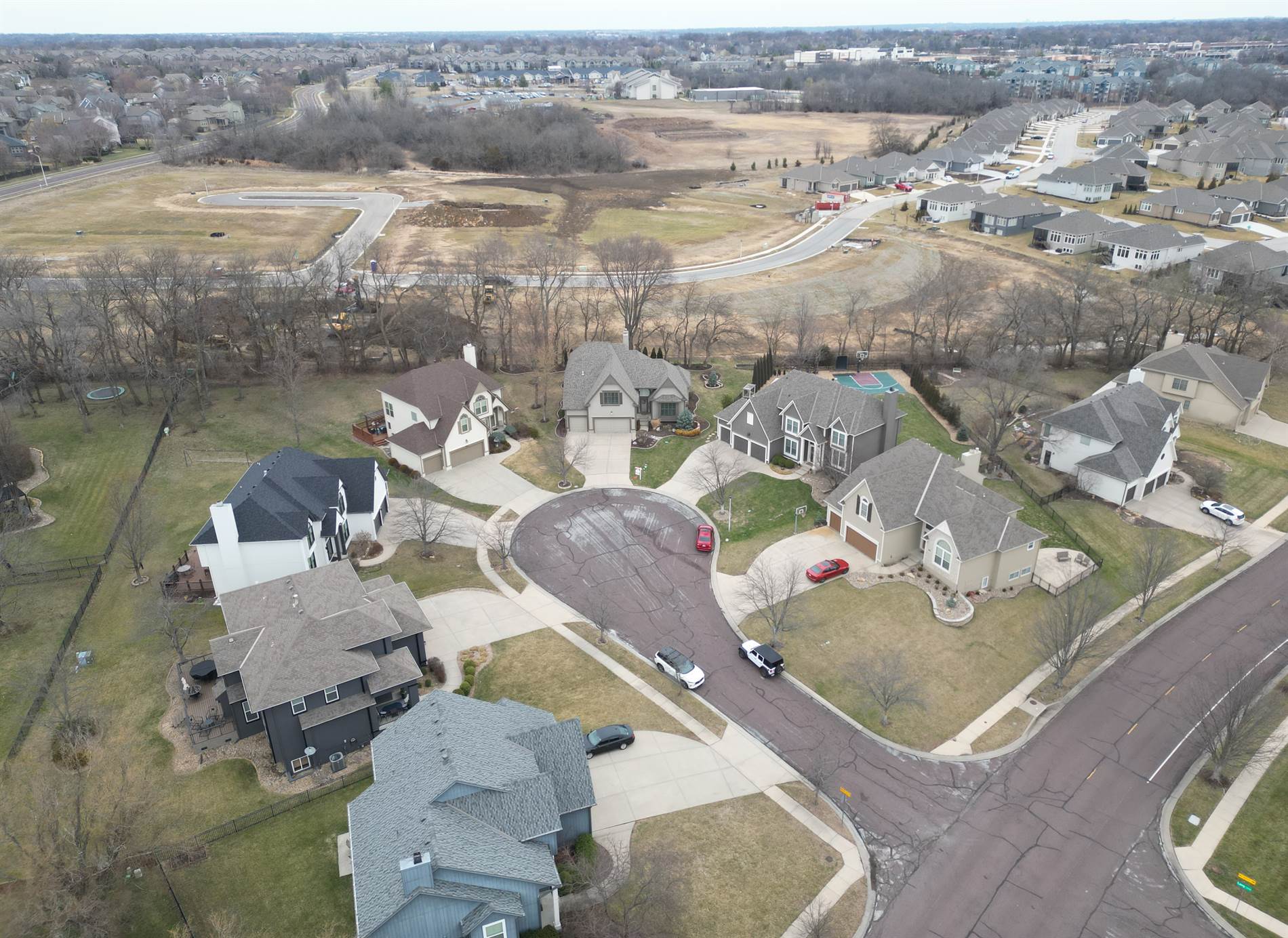 13821 Long Street, Overland Park, KS 66221