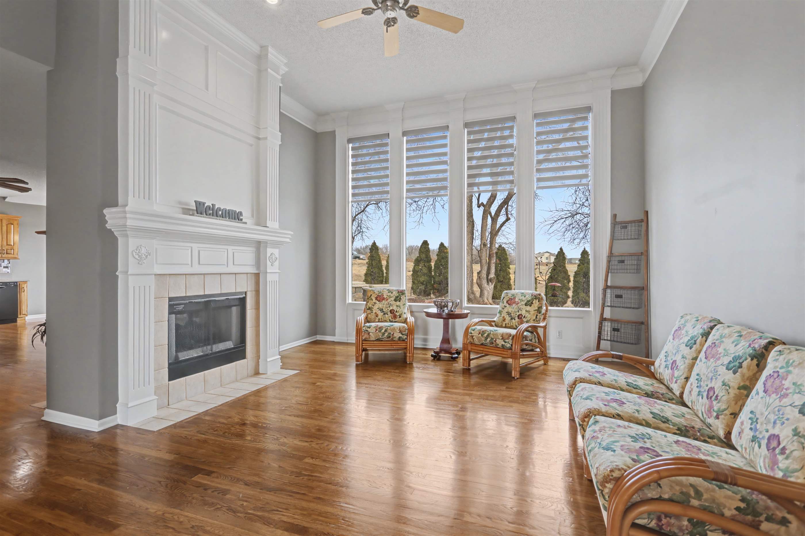 13821 Long Street, Overland Park, KS 66221