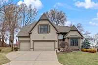 13821 Long Street, Overland Park, KS 66221