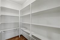 13821 Long Street, Overland Park, KS 66221