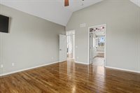 13821 Long Street, Overland Park, KS 66221