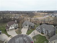 13821 Long Street, Overland Park, KS 66221