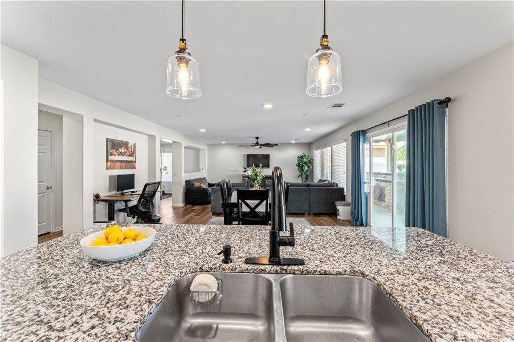 3397 Presidio, Perris, CA 92570