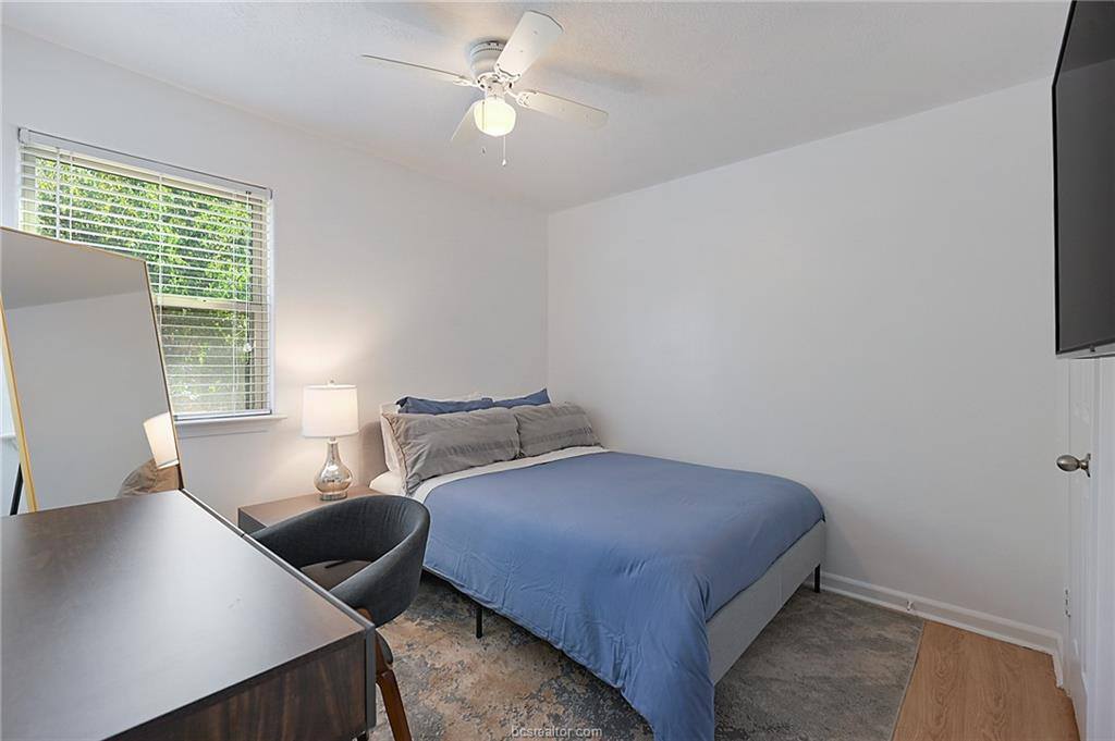 1537 Pine Ridge Drive, College Station, TX 77840