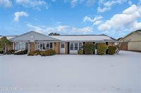 4b Cambridge Circle, Manchester, NJ 08759