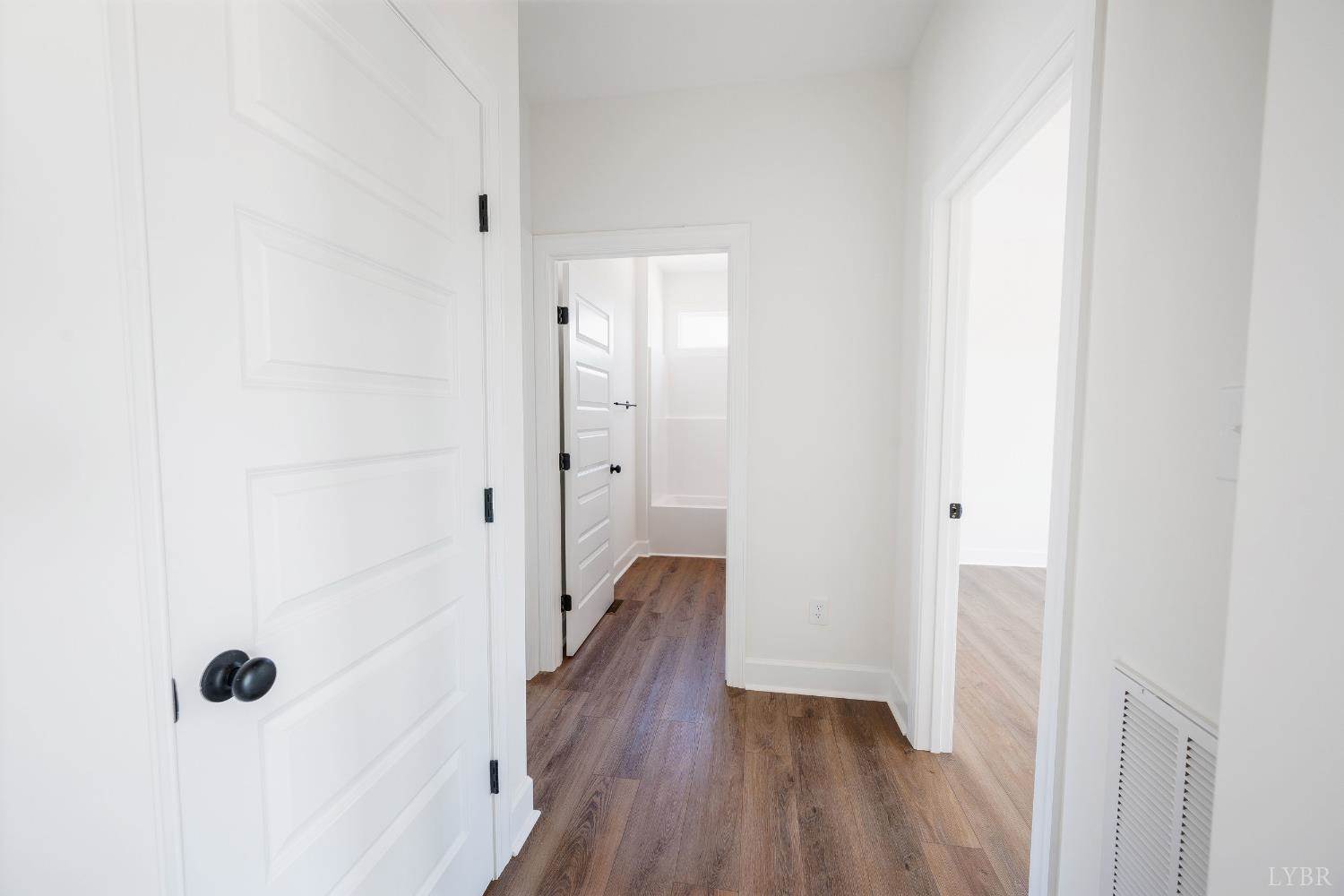 10606 Leesville Road, Lynch Station, VA 24571