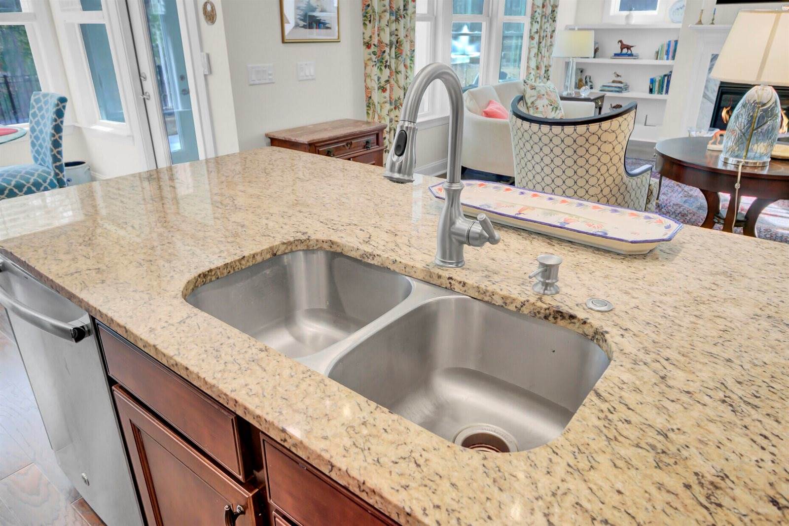 2011 Barn Swallow Road, Summerville, SC 29483