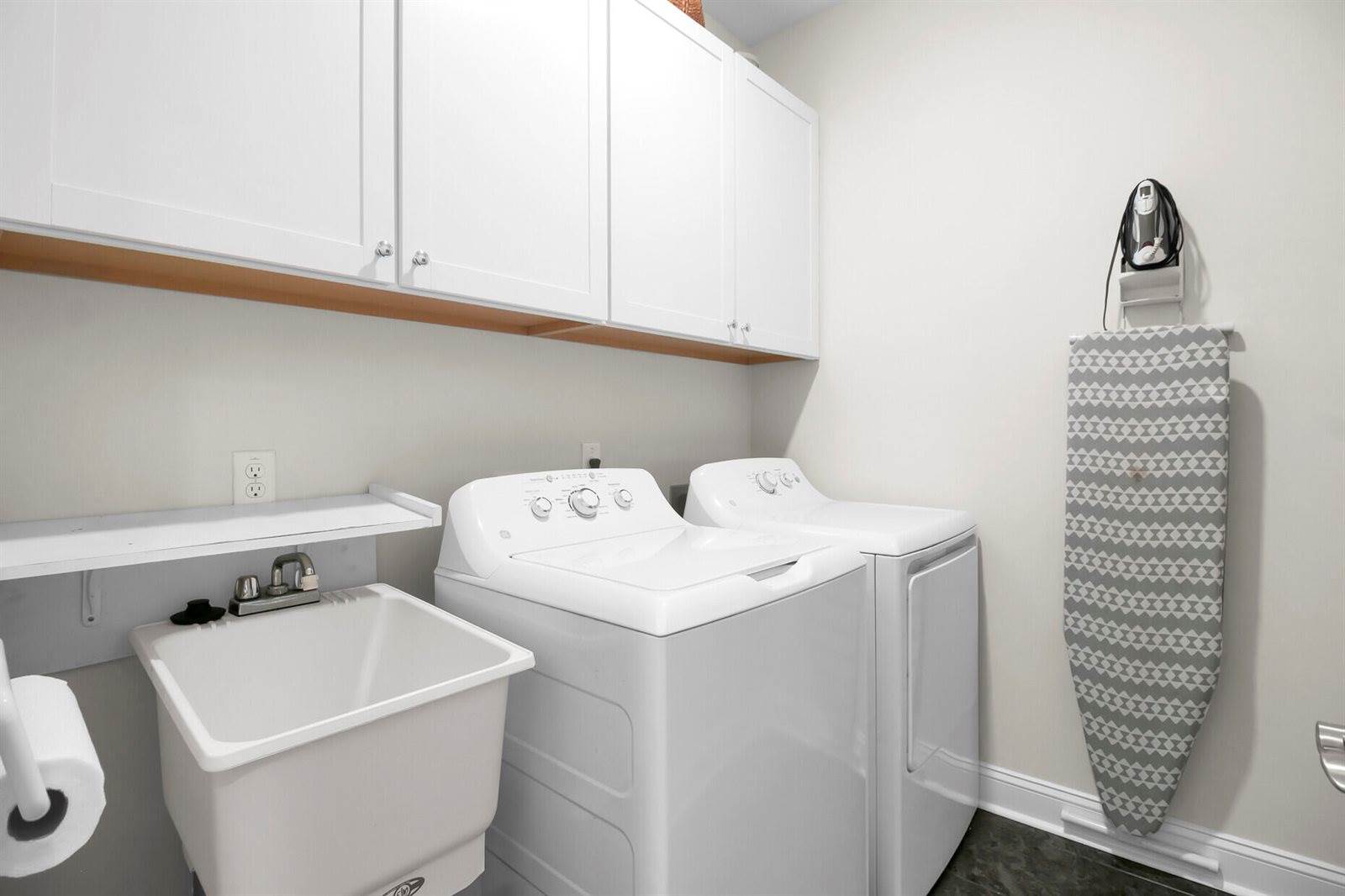 2011 Barn Swallow Road, Summerville, SC 29483