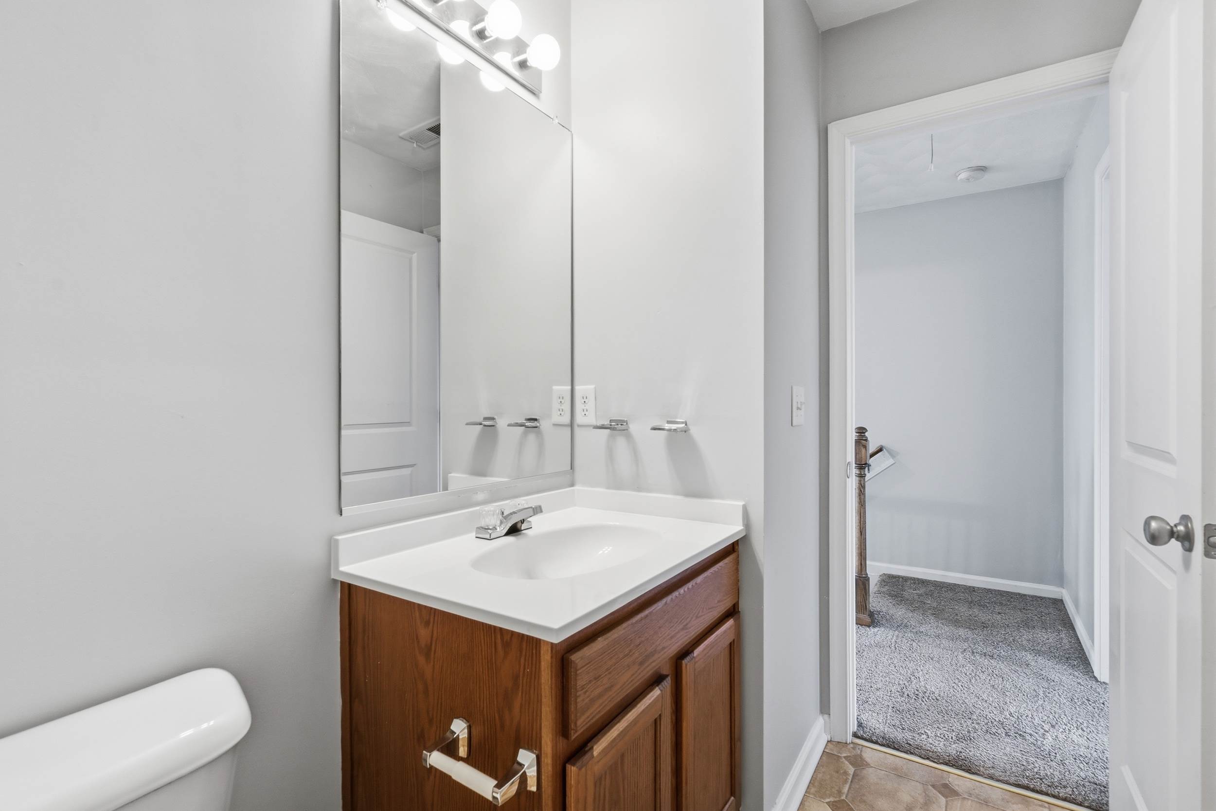 707 Twine Ave, Portsmouth, VA 23704