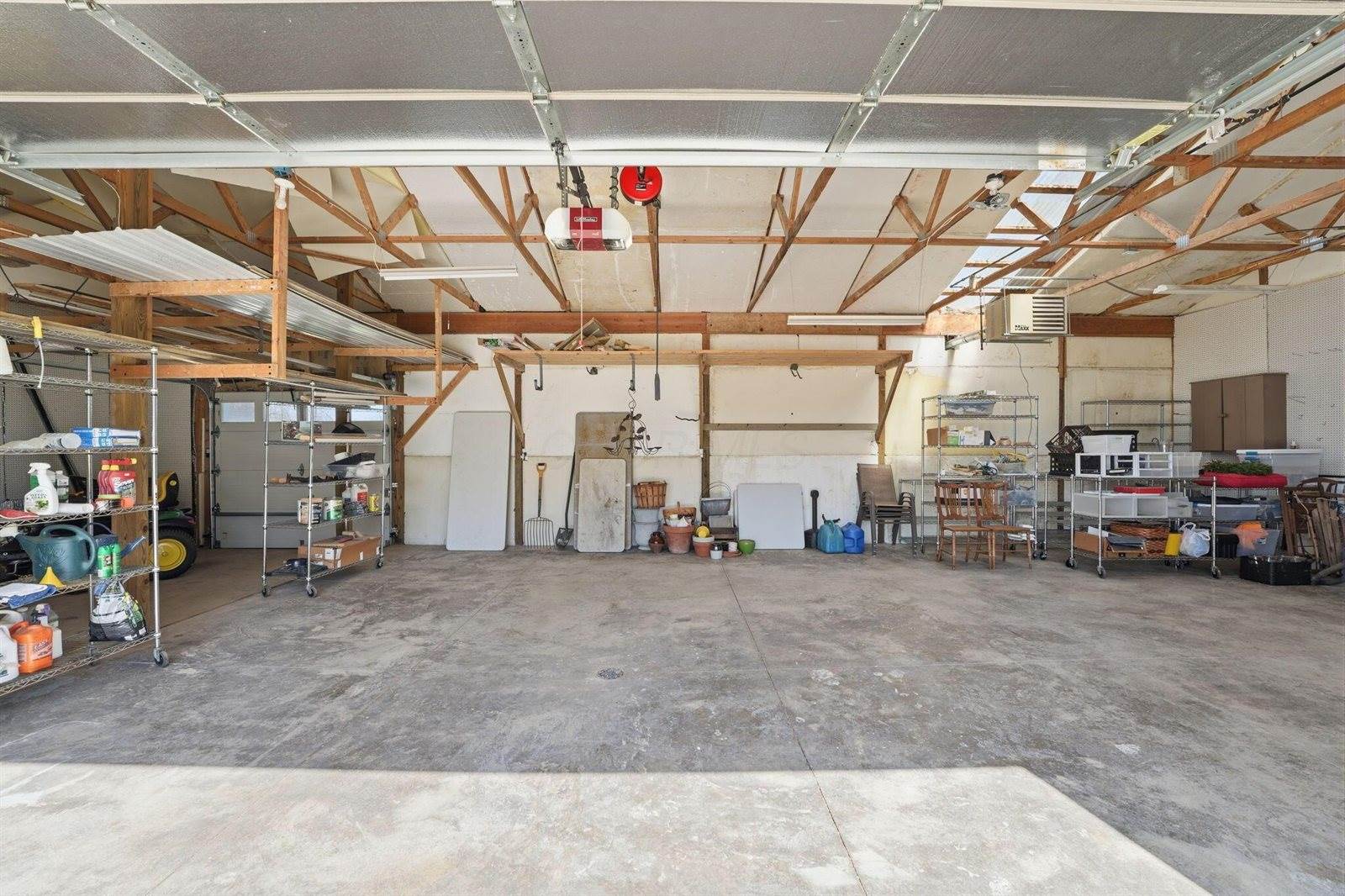 6481 Sherman Road, Galena, OH 43021