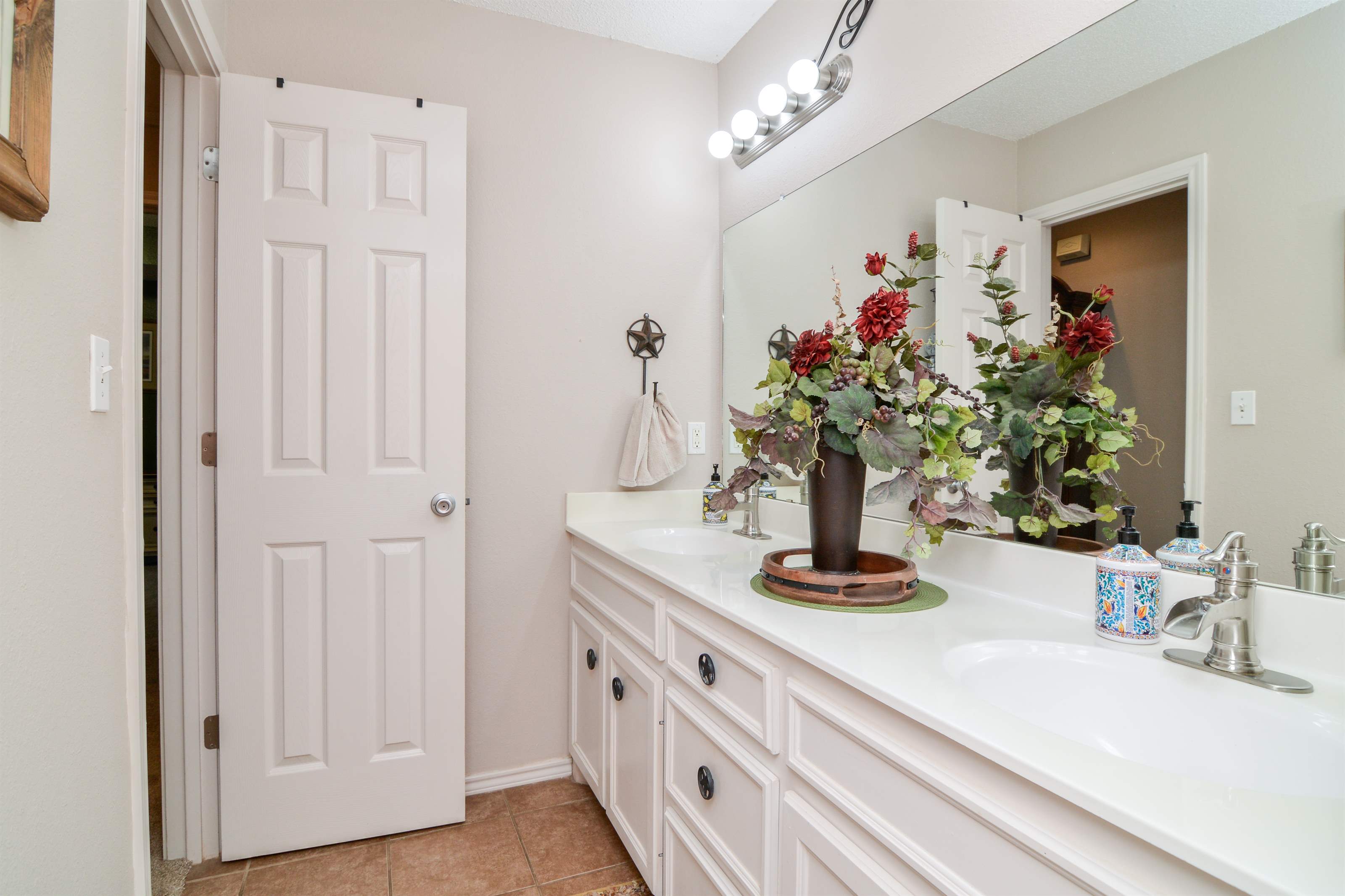 810 11th Street, Lubbock, TX 79423