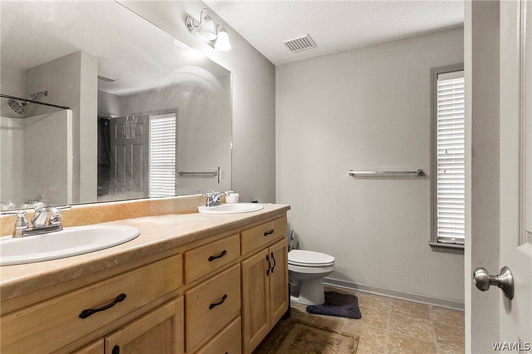 7709 Thompsons Way, Northport, AL 35473