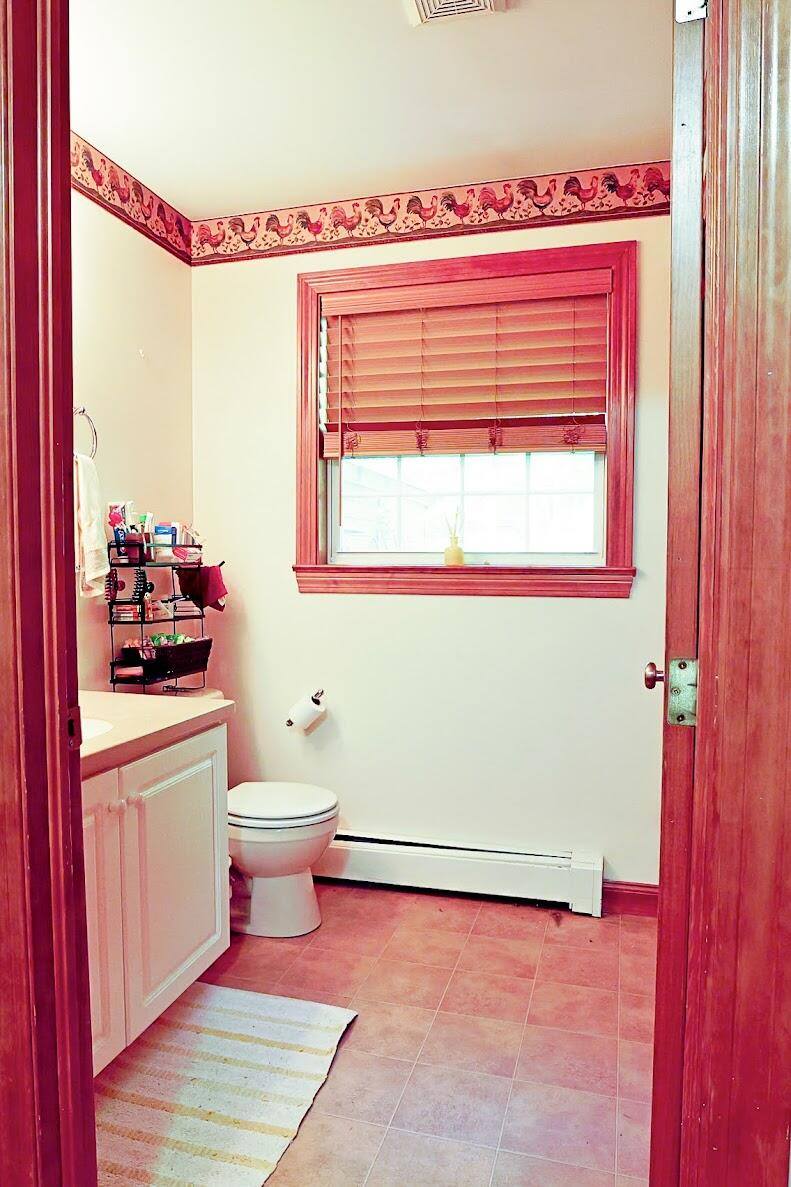 357 Kelley Road, Hermon, ME 04401