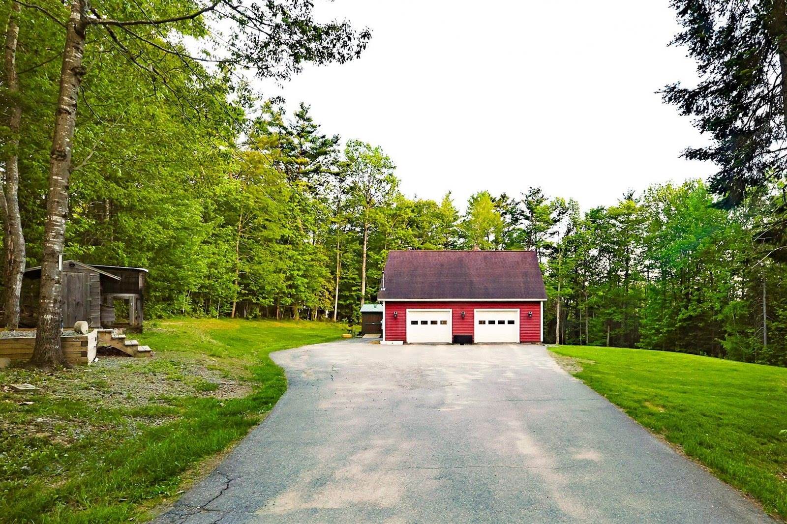 357 Kelley Road, Hermon, ME 04401