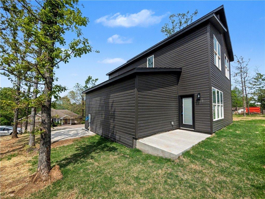 11 Cromarty Drive, Bella Vista, AR 72715