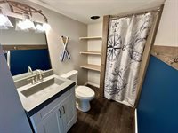 913 20th St. NW, Minot, ND 58703