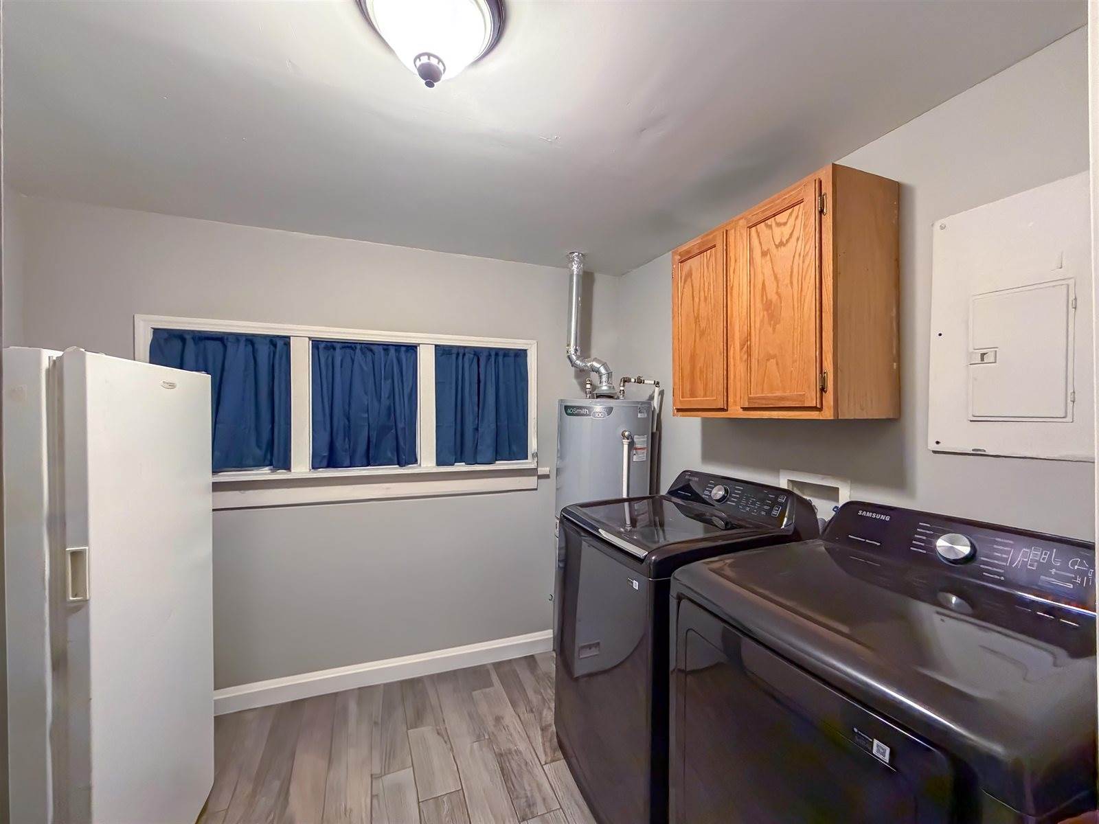 505 West Maple St, Oxford, KS 67119