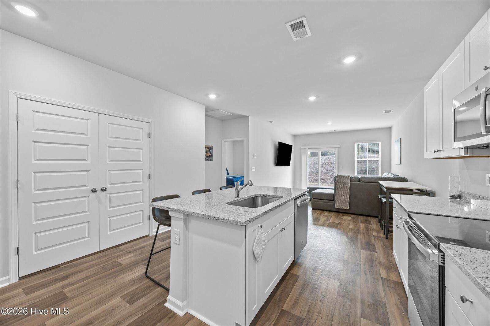 2013 Wild Indigo Circle NW, Calabash, NC 28467