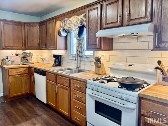 5801 W Jackson Street, Muncie, IN 47304