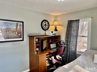 5801 W Jackson Street, Muncie, IN 47304