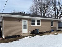 5801 W Jackson Street, Muncie, IN 47304