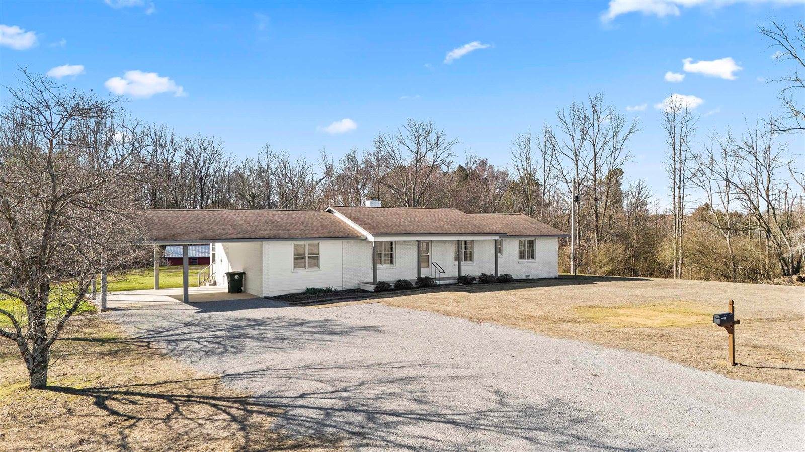 2329 Co Rd 1428, Vinemont, AL 35179