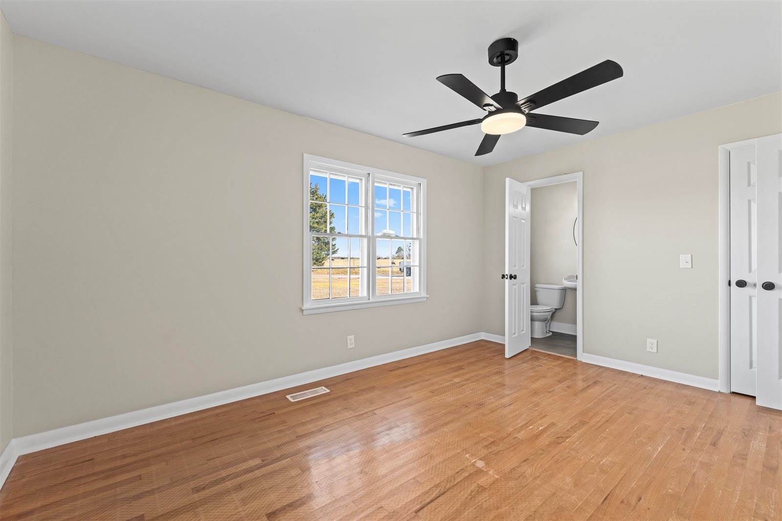 2329 Co Rd 1428, Vinemont, AL 35179